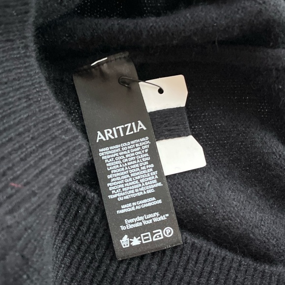 Aritzia Mockneck Knit new Cashmere black cozy Sweater Size 2XS - Picture 14 of 15